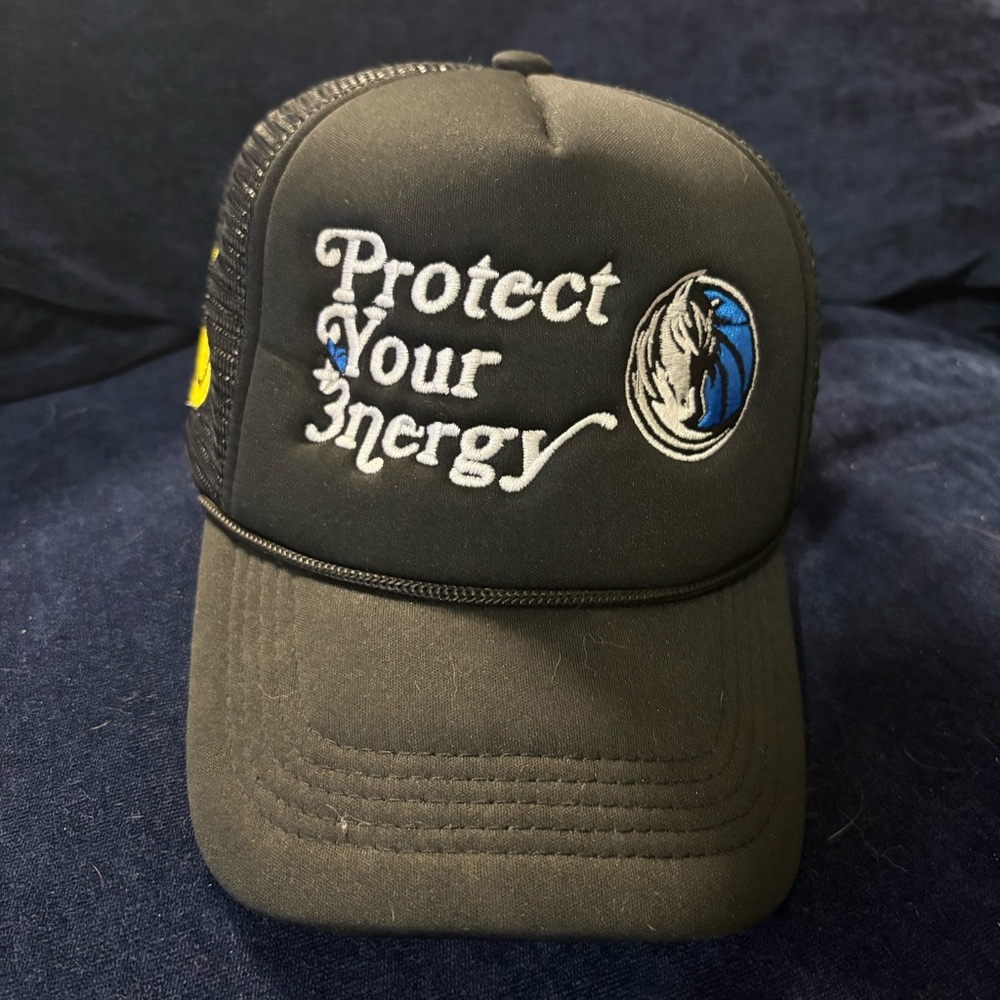 Protect your 3nergy - Dallas Mavericks trucker hat
